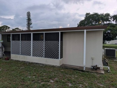 Won't last long! This lovely 2 Bedroom 2 Bath home on a corner - photo 25