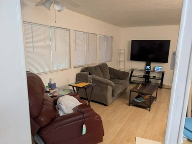 Won't last long! This lovely 2 Bedroom 2 Bath home on a corner - photo 34