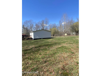 Great starter home or perfect place to retire! This - photo 10