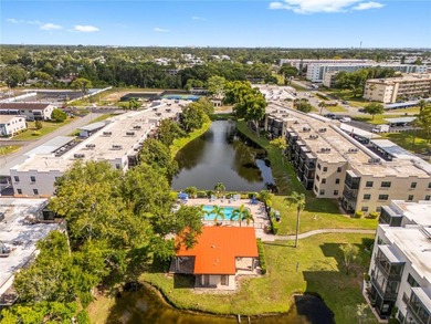 Private 1st-floor corner condo offering 2 bedrooms, 2 bathrooms - photo 41