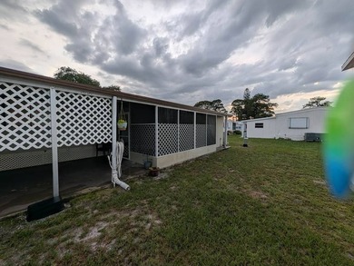 Won't last long! This lovely 2 Bedroom 2 Bath home on a corner - photo 44