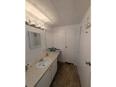 Won't last long! This lovely 2 Bedroom 2 Bath home on a corner - photo 46