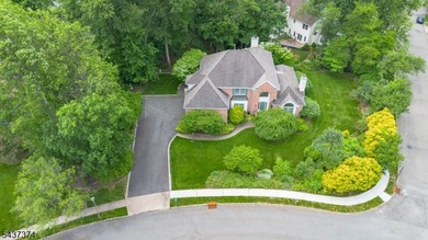 Welcome to 38 Canterbury Road, a stately 5-bedroom, 3.1-bathroom - photo 3