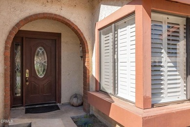 Mountain Views, Soaring Ceilings & Sunlit Serenity -- 2-Car - photo 6