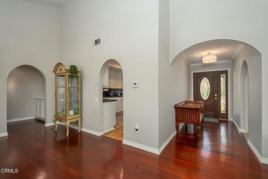 Mountain Views, Soaring Ceilings & Sunlit Serenity -- 2-Car - photo 8