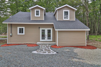 Pocono Peak Lake Home For Sale in Newfoundland Pennsylvania