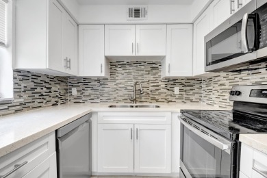 Lake Condo For Sale in Delray Beach, Florida