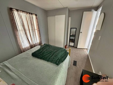 BRING ALL OFFERS!! MOTIVATED SELLER/PRICE REDUCED!! CUTE & COZY - photo 15