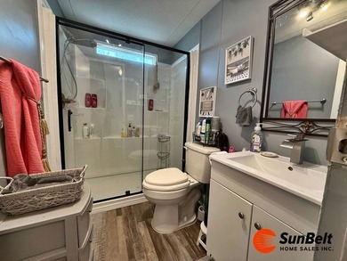 BRING ALL OFFERS!! MOTIVATED SELLER/PRICE REDUCED!! CUTE & COZY - photo 17
