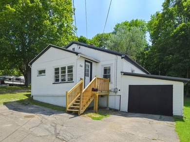 Welcome to 266 Lincoln Street in Pittsfield, Maine - a - photo 18
