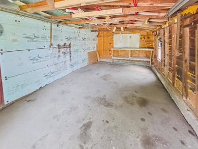 Welcome to 266 Lincoln Street in Pittsfield, Maine - a - photo 19
