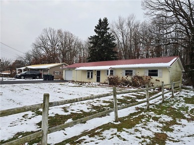 Great Space in the heart of Cranberry. Make this house your home