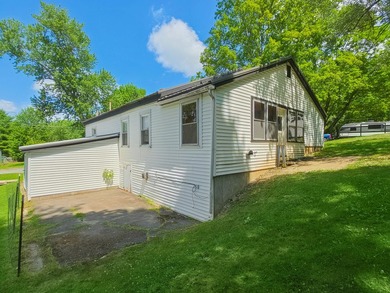 Welcome to 266 Lincoln Street in Pittsfield, Maine - a - photo 24