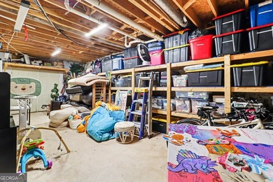 Turnkey Lakefront Luxury with Private DockCompletely renovated - photo 35
