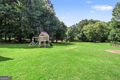 Turnkey Lakefront Luxury with Private DockCompletely renovated - photo 42