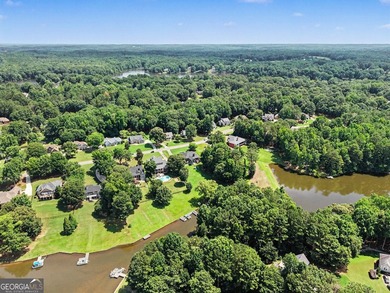 Turnkey Lakefront Luxury with Private DockCompletely renovated - photo 45