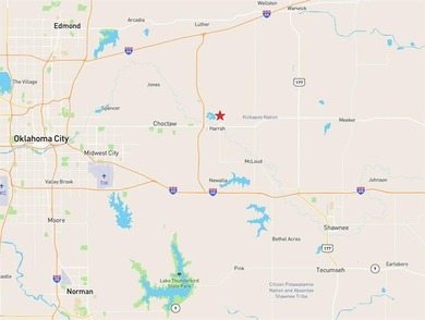 Rural Oklahoma Charm, Wide-open spaces and lake views come with - photo 3