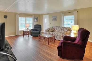 LOW-COST YEAR AROUND LIVING! VERY WELL MAINTAINED! Fully - photo 5