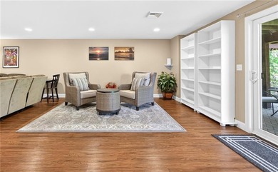 Wakefield Meadows! Move right in to this beautiful condominium - photo 23