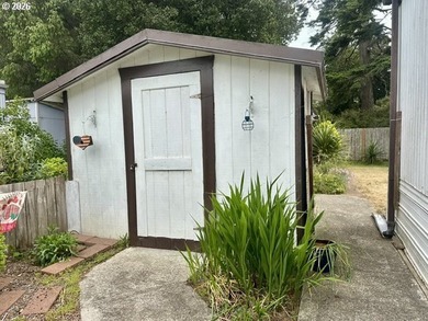 Nicely updated home in B&E Wayside Park. This home boasts 2 - photo 25