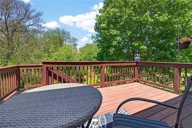 Wakefield Meadows! Move right in to this beautiful condominium - photo 28