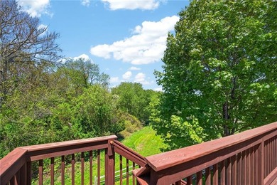 Wakefield Meadows! Move right in to this beautiful condominium - photo 29
