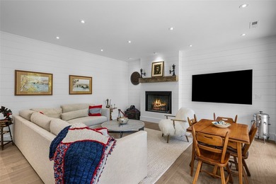 Completed in 2022 and nestled along the shores of Lake Toxaway - photo 31