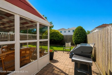 Highly desirable Eltingville location! Situated on a quiet - photo 35