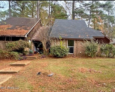 Ross Barnett Reservoir Townhome/Townhouse For Sale in Brandon Mississippi