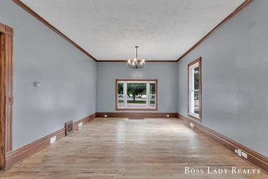 Charming and full of character. This 2 bed 2 bath home in - photo 6