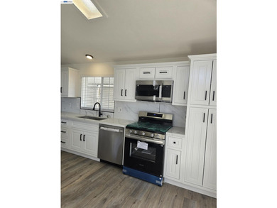 Wow! 3 bedroom 2 full baths. For those who are looking for a - photo 8
