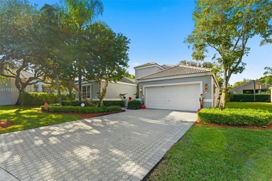 Weston Lakes Area Home For Sale in Weston Florida