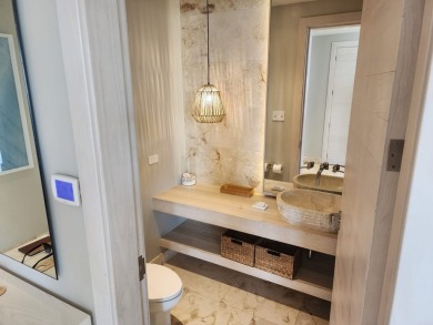 This 2bed 2.5bath condo located on the second floor offers a - photo 11