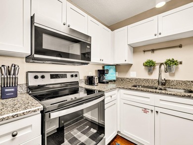 This TOP floor, one bedroom, one bath condo AND built in bunk - photo 18
