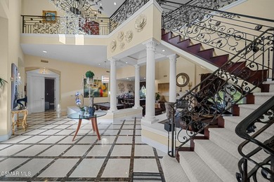 Welcome to a private world of elegance, serenity, and - photo 19