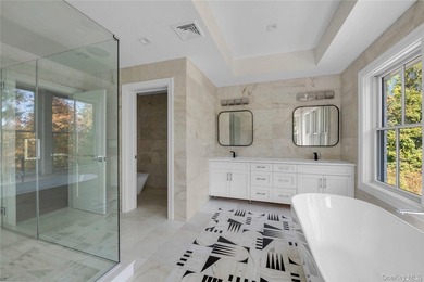 With striking architecture, custom construction of the highest - photo 21