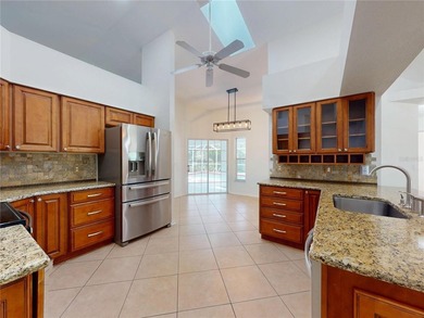 Discover your dream home! This beautifully updated 4-bedroom - photo 39