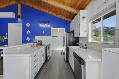 Peaceful Lakefront Retreat with the best panoramic views of - photo 10