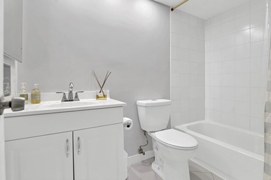 Welcome to this charming one-bedroom, one-bathroom condominium - photo 9