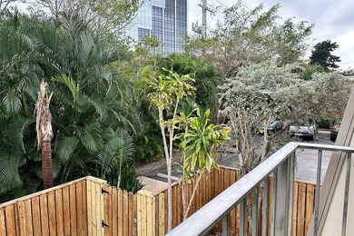 Bright and inviting 3-bedroom, 2.5-bath residence in a desirable - photo 24