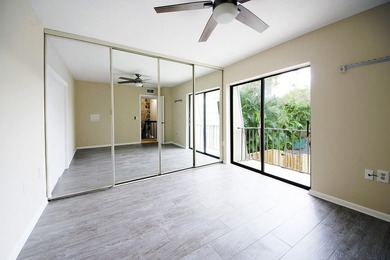 Bright and inviting 3-bedroom, 2.5-bath residence in a desirable - photo 27