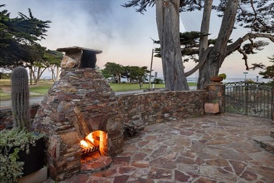 Ocean and golf course views take center stage in this - photo 34