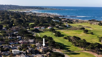 Ocean and golf course views take center stage in this - photo 36