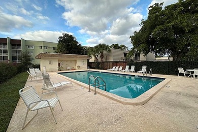 Bright and inviting 3-bedroom, 2.5-bath residence in a desirable - photo 36