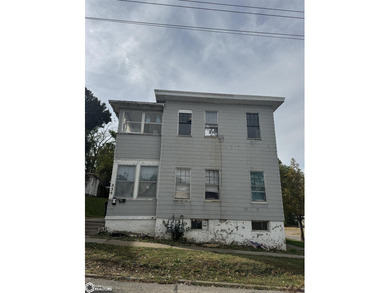 Mississippi River - Des Moines County Townhome/Townhouse For Sale in Burlington Iowa