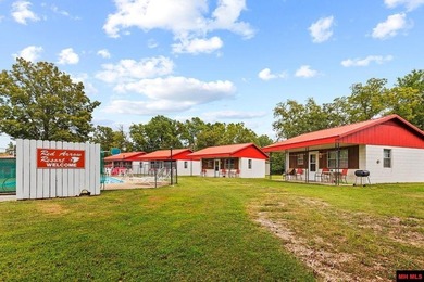 Nice studio cabin with a pool right out your front door. This - photo 9