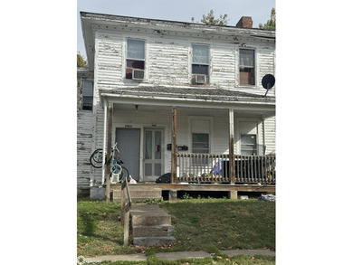 Mississippi River - Des Moines County Townhome/Townhouse For Sale in Burlington Iowa