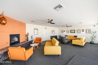 Welcome to Landmark Towers, one of Central Phoenix's most - photo 15