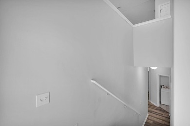 Move in ready and Full of charm!! This charming home features 3 - photo 4