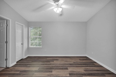 Move in ready and Full of charm!! This charming home features 3 - photo 8